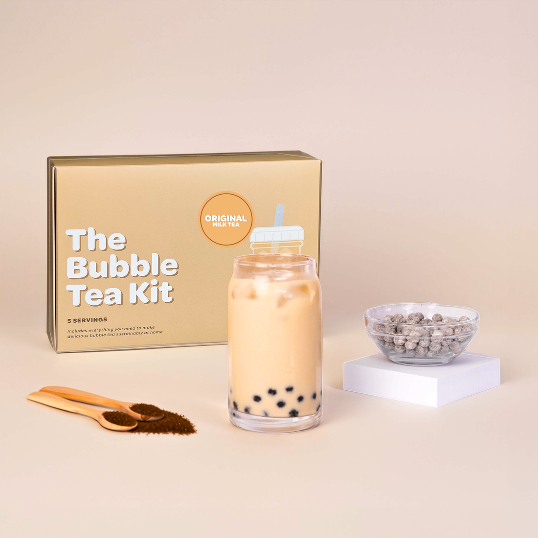 Making Boba Milk Tea (Bubble Tea Gift Set) 